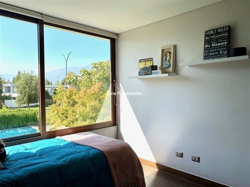 Imagen 28 de 30 de Casa Venta 5d 5b. 5 Estac. Oriente. Condominio. Lo Barnechea