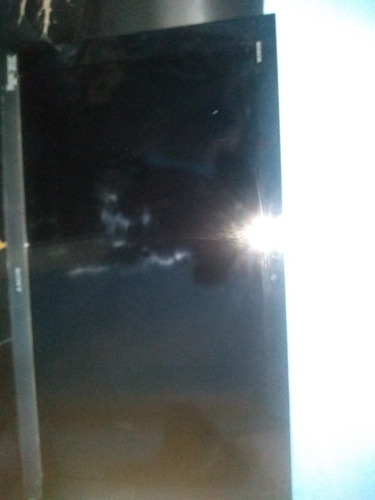 Imagem 1 de 2 de Tv Sonny Bravia Tela Quebrada 40 Polegadas