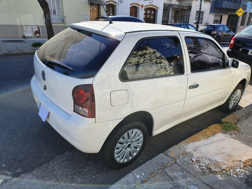 Imagen 4 de 14 de Volkswagen Gol 1,4 Power 3 Puertas