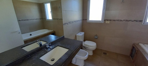 Imagen 24 de 28 de Casa En Venta San Marco