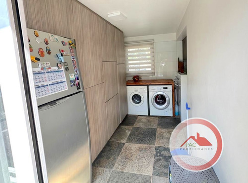 Amplia Casa En Venta 4d/3b Con Piscina En Valle Lo Campino
