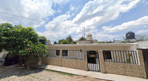 Venta De Casa En Allende, Lomas De Atequiza, Jalisco Recuperacion Bancaria Laab2