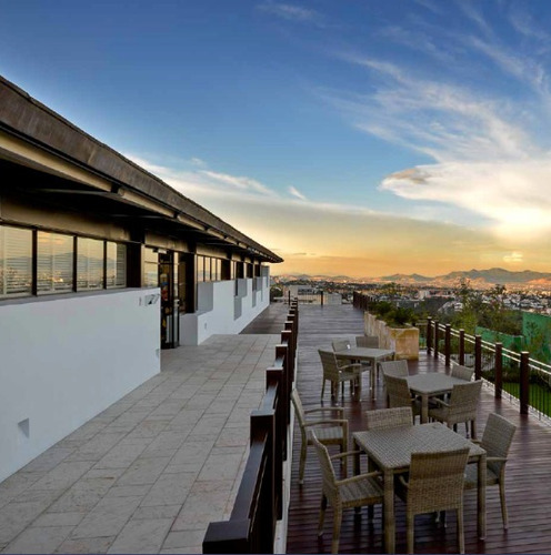Departamento En Club Residencial Bosques
