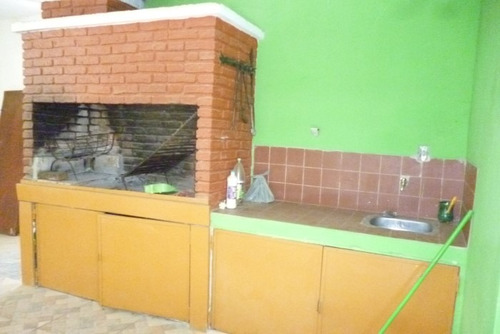 Imagen 11 de 14 de Venta Casa De 2 Dormitorios + 2 Baños + Barbacoa. Apta Banco
