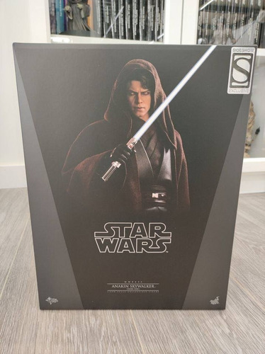 Figura de acción  Anakin Skywalker Episode III: Revenge of the Sit MMS437 de Hot Toys Limited