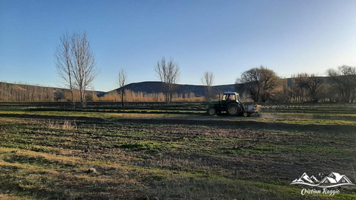 Terreno De 3000 Ha Con Casa   Local En El Pueblo, Río Chico, Río Negro (cr-119)