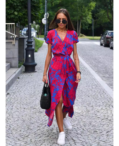 Vestido Midi De Manga Corta Con Cuello En V Y Cintura Anudad