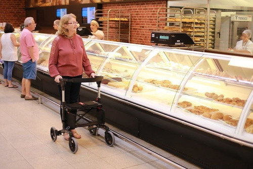 Imagem 5 de 7 de Andador Freedom Walker Plus Adultos E Idosos M