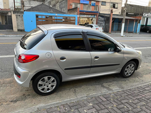 Imagem 2 de 6 de Peugeot 207 2010 1.4 Xr Flex 5p