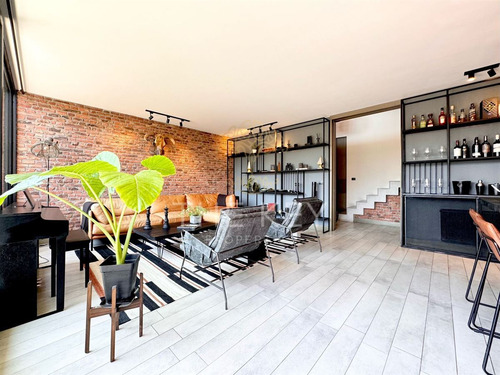 Departamento Duplex En Venta De 3 Dorm. En Vitacura