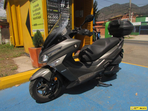 Kymco X-town 300