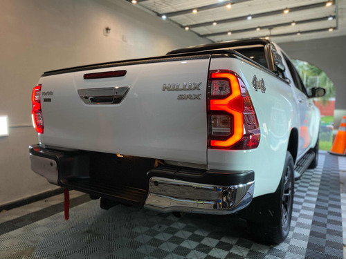 Toyota Hilux Pick-up 2.8 Cd Srx 204cv 4x4 At