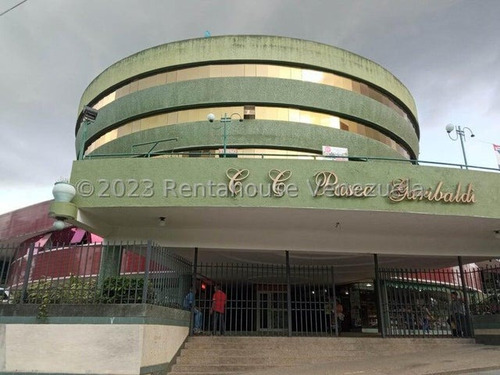 Renta House Carabobo Vende Local Comercial Cc Garibaldi Valles De Camoruco Mls #24-6256 Rah/jcg.