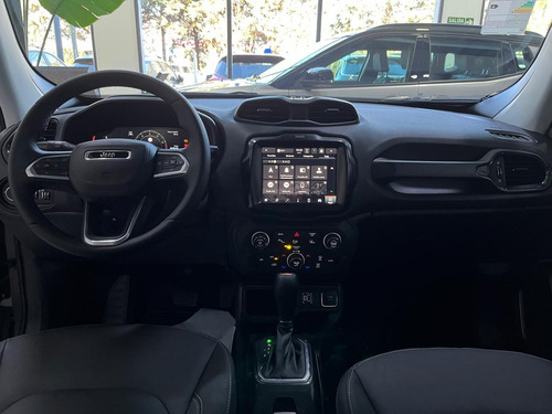 Jeep Renegade 1.3T Longitude At6 Fwd