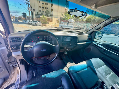 Ford F-250 3.9 Xlt 4X2 Cs Diesel 2P Manual