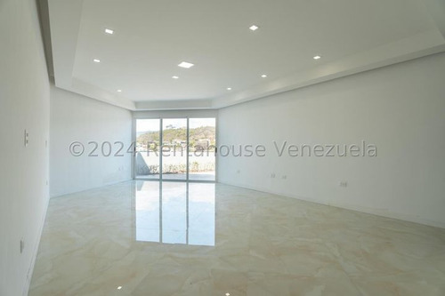 Casa En Venta En Cumbres De Curumo Mls #24-26309