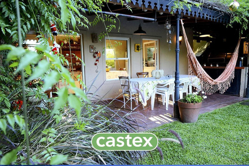 Imagen 7 de 28 de Casa De Cinco Ambientes En Venta En Mapuche C.c