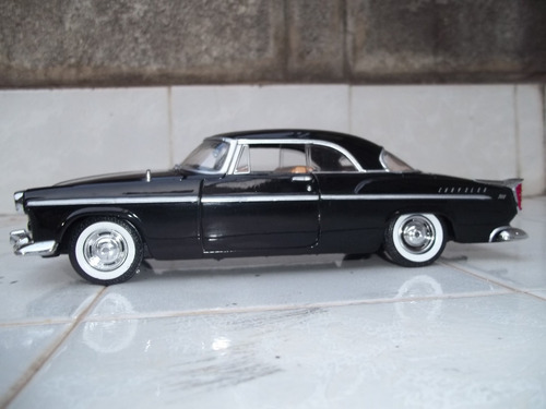 Chrysler C300 1955 Motormax 1/24