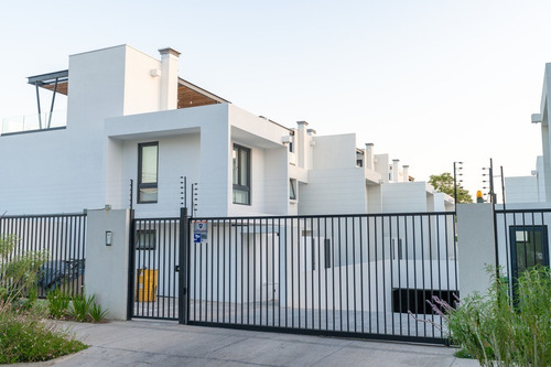 Casa Nueva Manquehue Sur 180 Mts2 Azotea Dfl 2