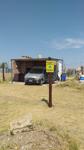 Casa Monoambiente Con Parrilla Techada En San Luis Escucha Propuestas