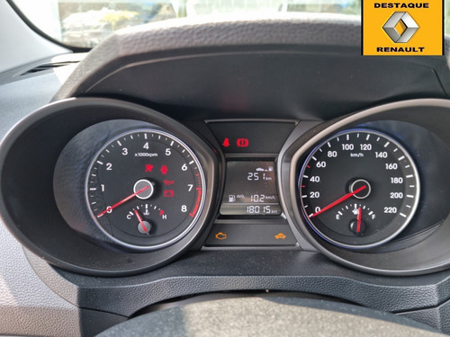 Imagem 4 de 9 de Hyundai Hb20 Confort 19/19