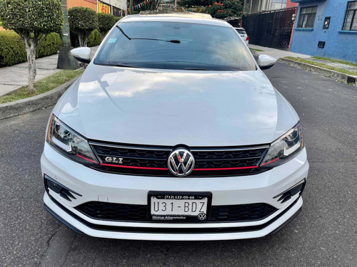 Imagen 3 de 15 de Volkswagen Jetta 2017 2.0 Gli Dsg At