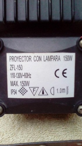 Reflector Para Halógeno 150 W Sin Bombillo Con Base Metálica (Usado)