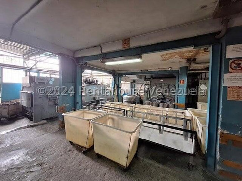 Excelenteoportunidad, Lavandería Industrial Totalmente Operativa En Venta En Boleita Sur, 25-6413