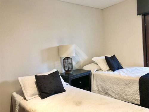 Departamento En Venta De 2d-3b En Las Condes