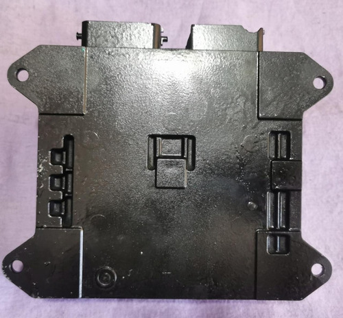 Computadora De Motor Mazda 3 2005 2.0 Lts 8b E6t54172h1 (Usado)