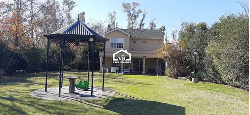 Casa  En Venta En Pilar Village, Pilar, G.b.a. Zona Norte