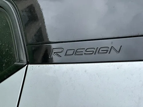 Volvo XC40 R-DESIGN FWD