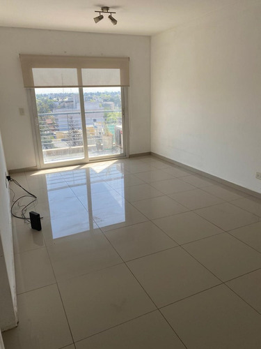 Departamento  En Venta En Moreno, G.b.a. Zona Oeste, Argentina