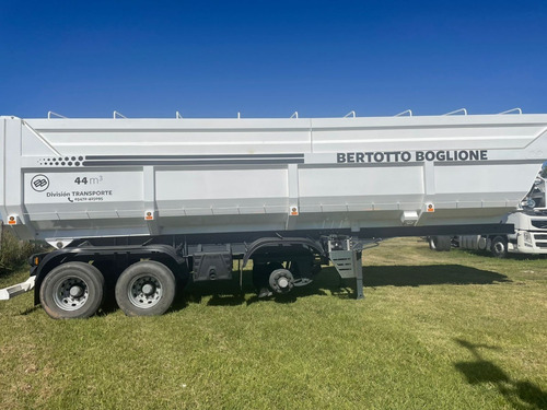 Imagen 4 de 4 de Semi Batea Bertotto Boglione 3 Ejes (1+2) - Año 2022 - 0km