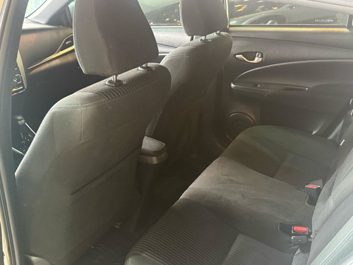 Toyota Yaris 1.3 16V FLEX XL PLUS TECH MULTIDRIVE