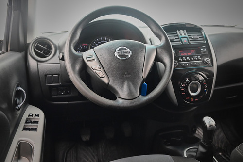 Nissan March 1.6
