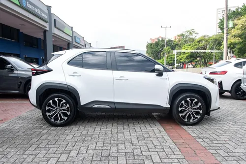 Toyota Yaris Cross 1.5 Hev Xs