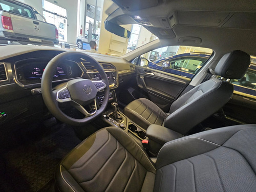 Volkswagen Tiguan Allspace 2.0 Tsi Life 4Motion Dsg