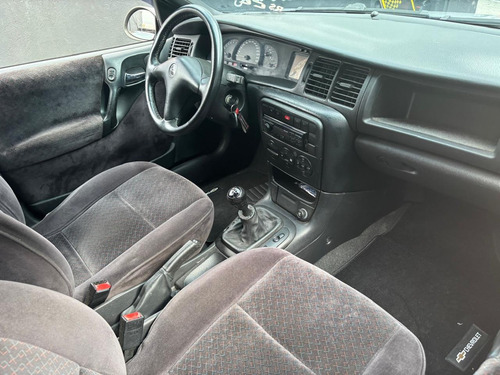 Chevrolet Vectra 2.2 16v Cd 4p