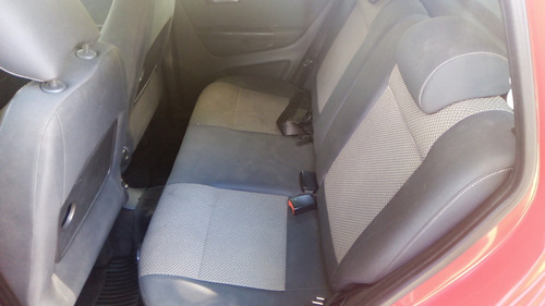 Volkswagen Suran 1.6 Highline Gnc