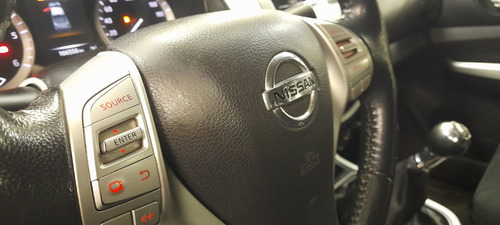 Nissan Frontier Xe 4x4 Mt 2017 Plata