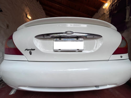 Ford Mondeo 2.0 Ghia