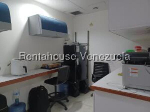 #25-11404 Amplia Oficina En El Recreo