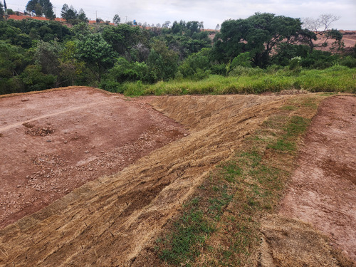 Terreno Em Condomínio Fechado - Grande Oportunidade! 70k De Entrada + Parcelas De R$ 1.258,00