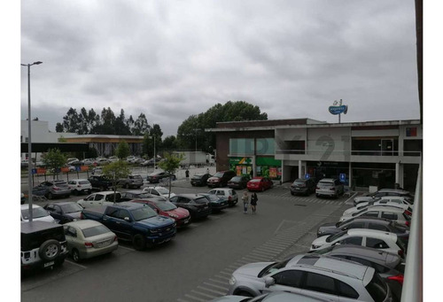Se Arrienda Local 51 M2, Boulevard Del Valle.