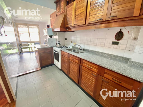 Imagen 16 de 30 de 120m2 Excelente Piso De 4 Ambientes Con Cochera Y Balcon Al Frente