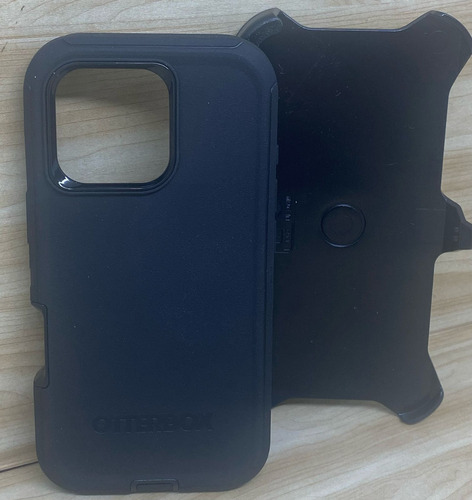 Capa Otterbox Serie Defender Compatível C/ iPhone 16 Pro