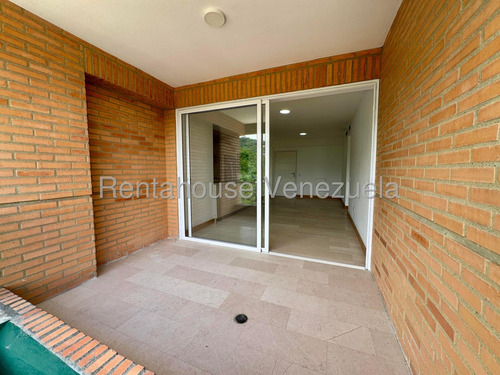 Rm Apartamento (1 Nivel) En Alquiler En Lomas Del Sol