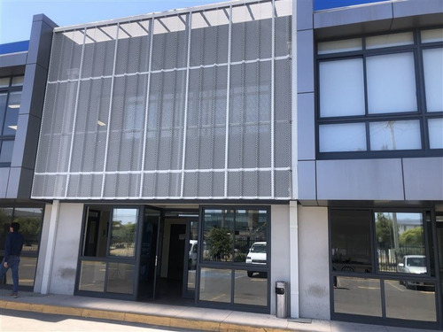 Imagen 2 de 14 de Industrial En Arriendo En Renca
