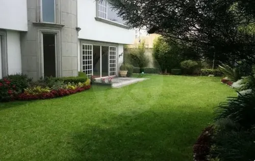 Casa En Venta En Lomas Country Club